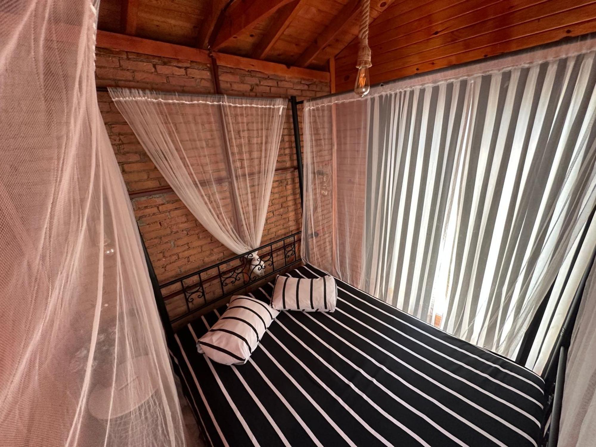 Otantik Tas Ev Bed & Breakfast Dalaman Ngoại thất bức ảnh