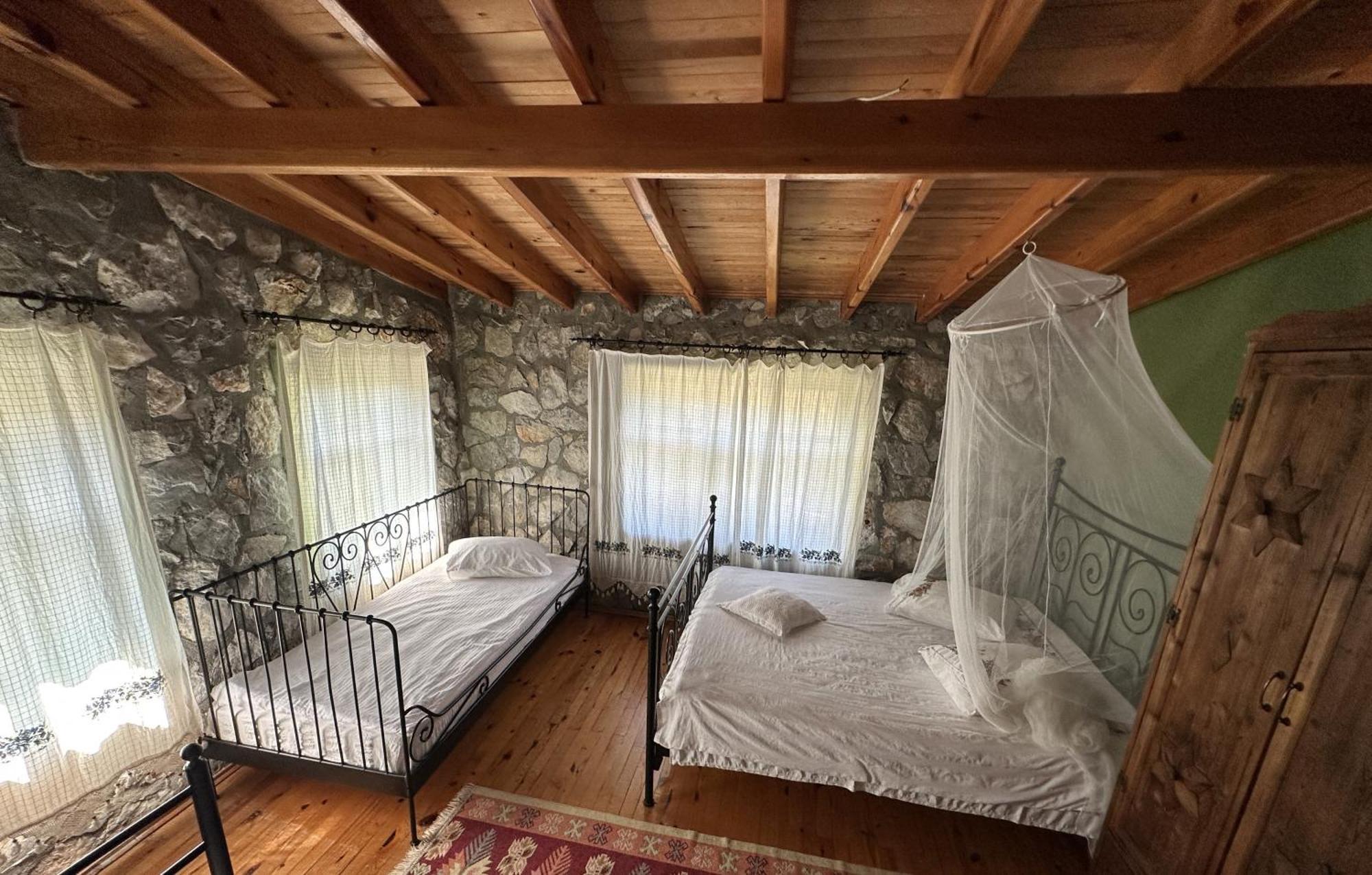 Otantik Tas Ev Bed & Breakfast Dalaman Ngoại thất bức ảnh