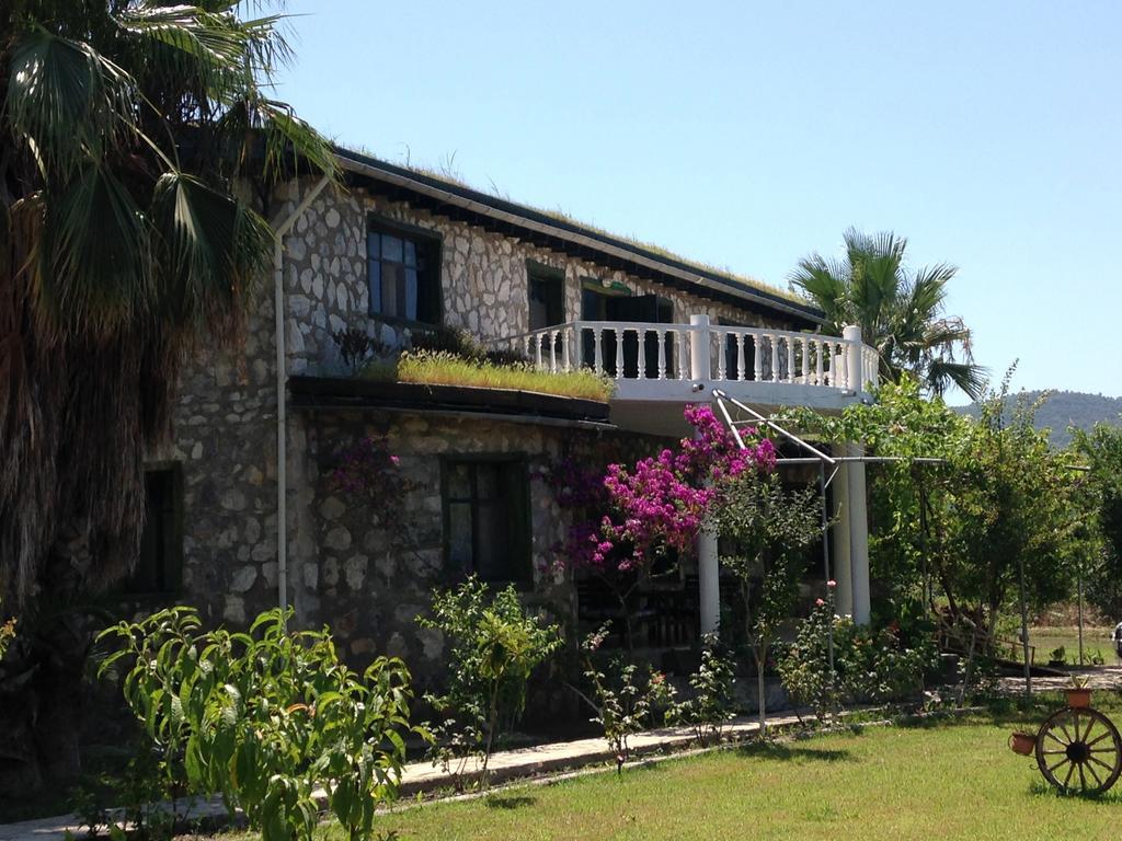 Otantik Tas Ev Bed & Breakfast Dalaman Ngoại thất bức ảnh