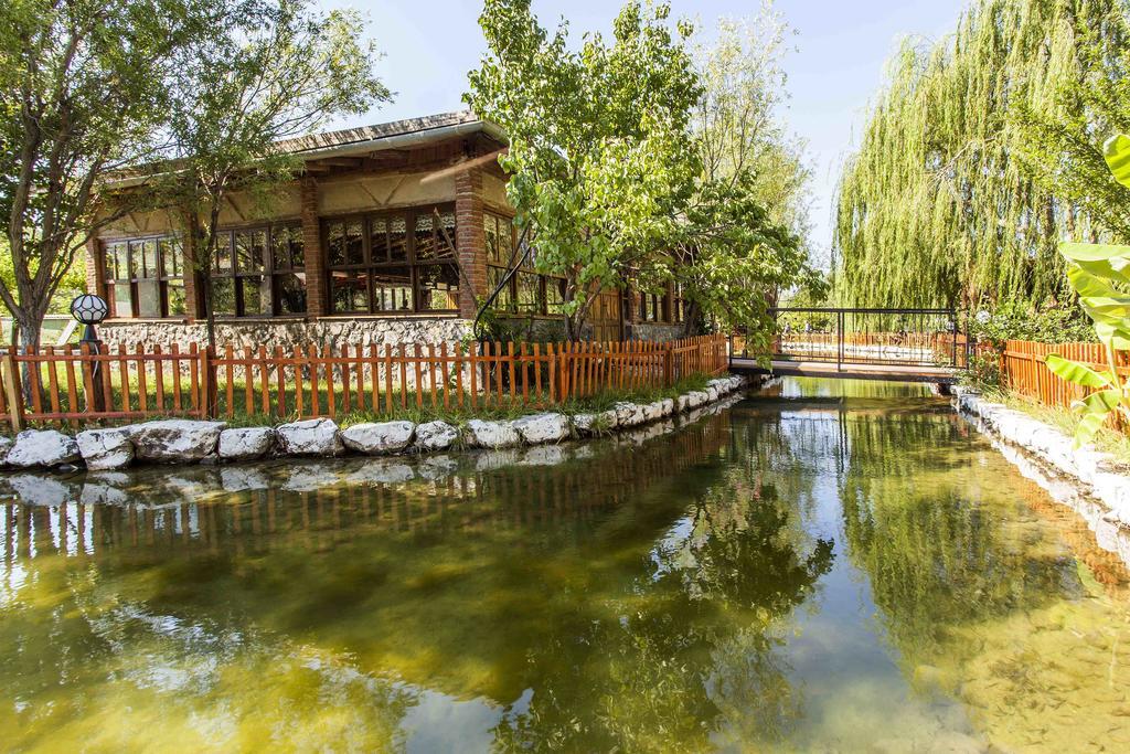 Otantik Tas Ev Bed & Breakfast Dalaman Ngoại thất bức ảnh
