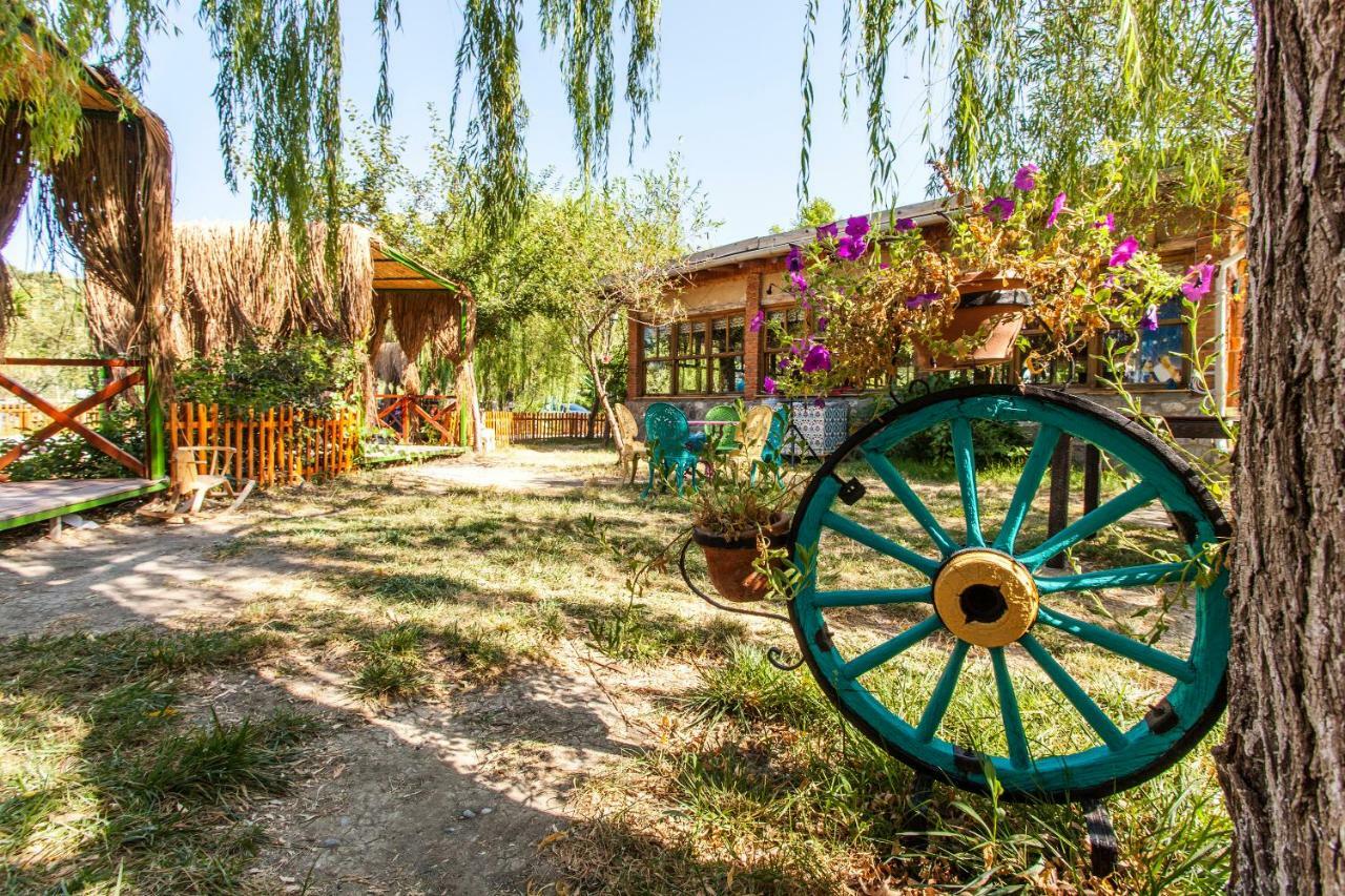 Otantik Tas Ev Bed & Breakfast Dalaman Ngoại thất bức ảnh