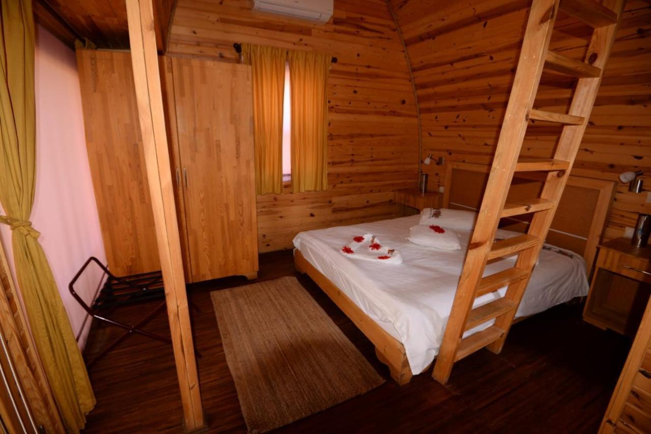 Otantik Tas Ev Bed & Breakfast Dalaman Ngoại thất bức ảnh